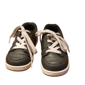 DC Gray kids sneakers Size 8